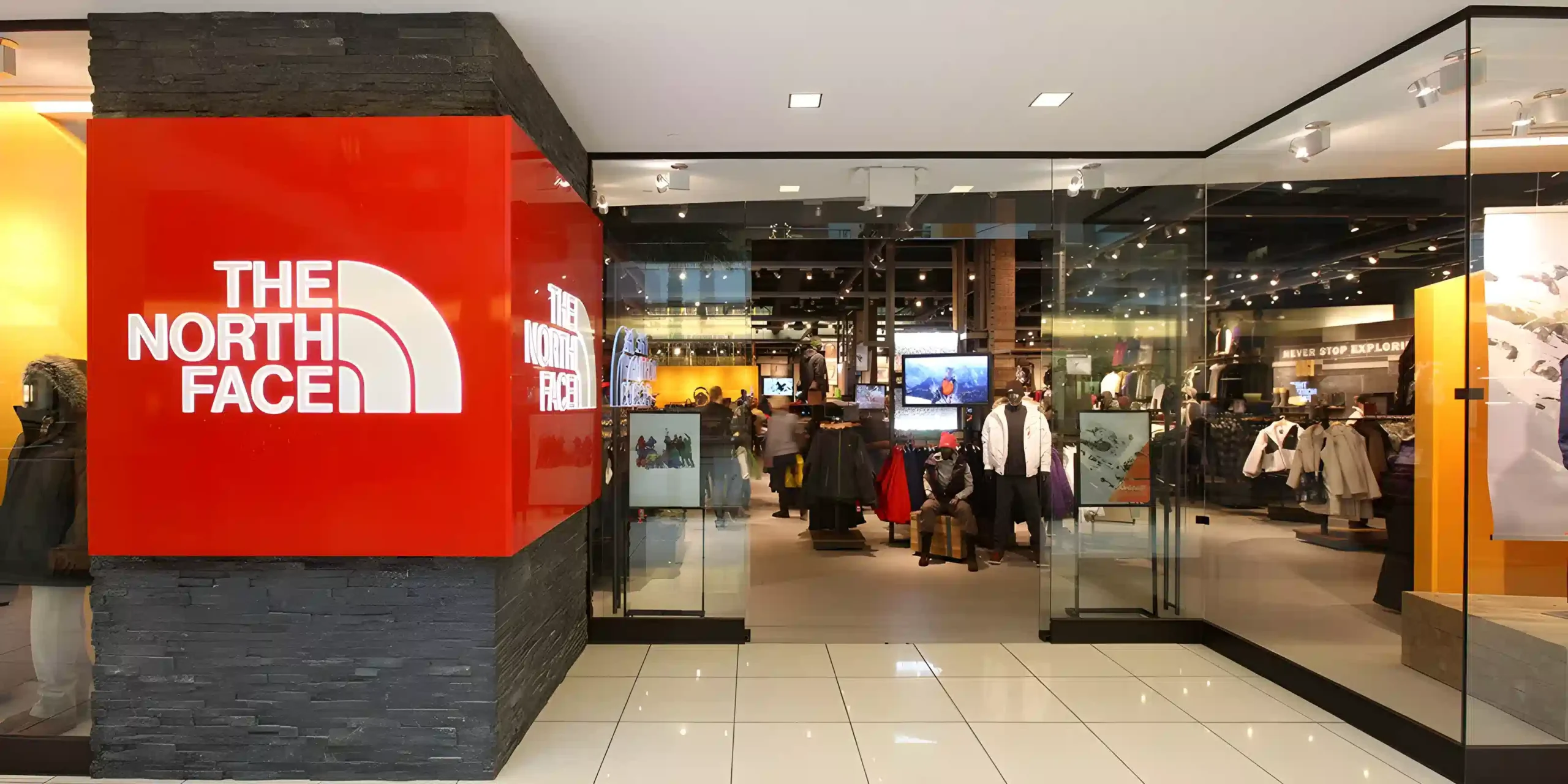 Banner 1 scaled - The North Face Store UAE