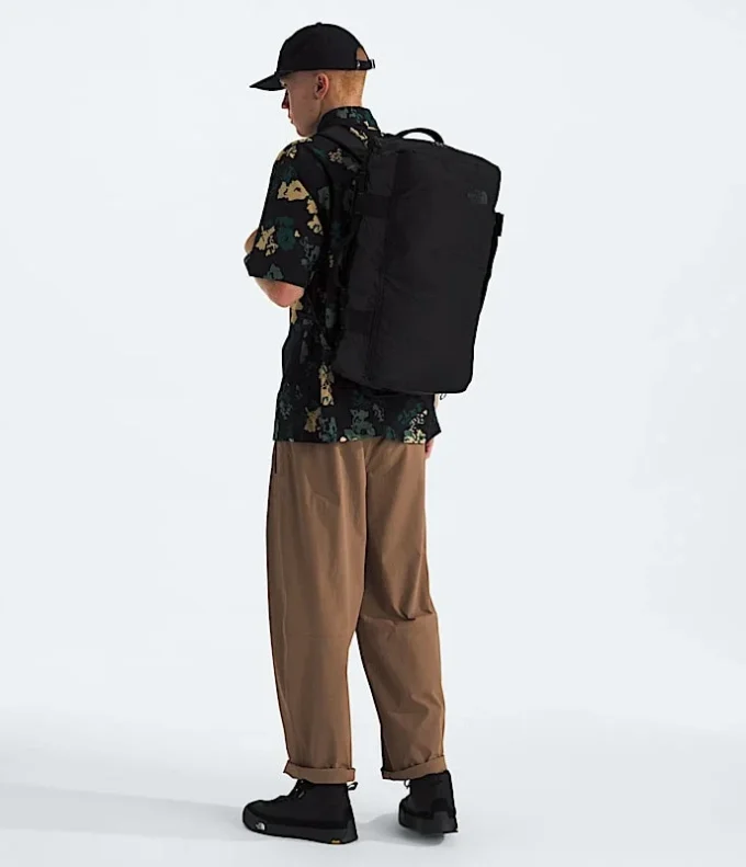 Base Camp Voyager Duffel—32L Base Camp Voyager Duffel—32L
