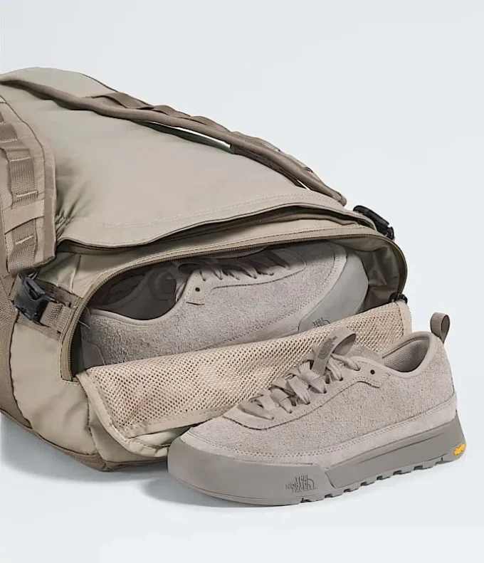 Base Camp Voyager Duffel—32L Base Camp Voyager Duffel—32L