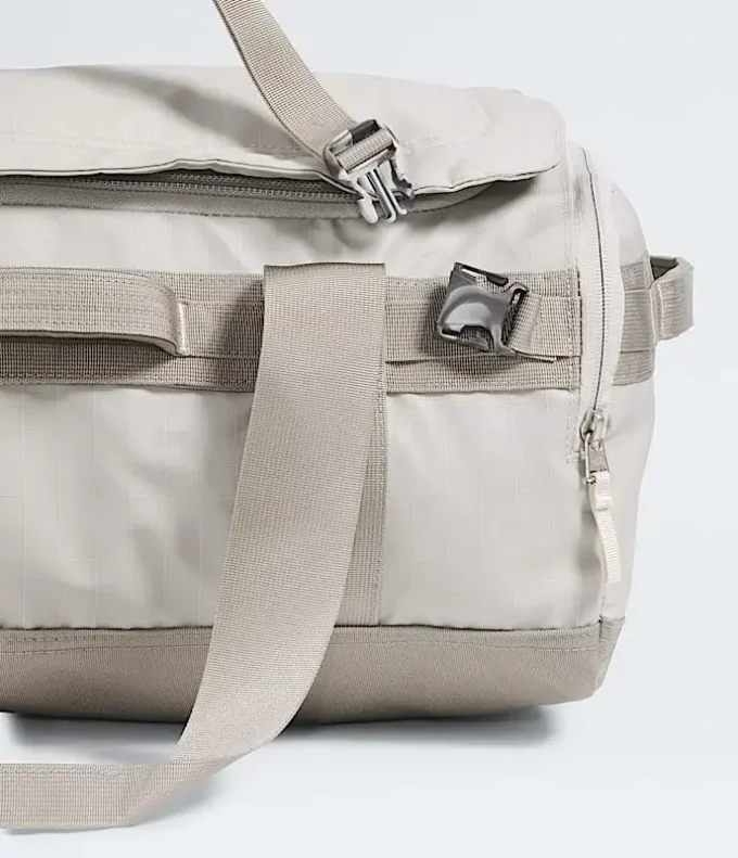 Base Camp Voyager Duffel—42L Base Camp Voyager Duffel—42L