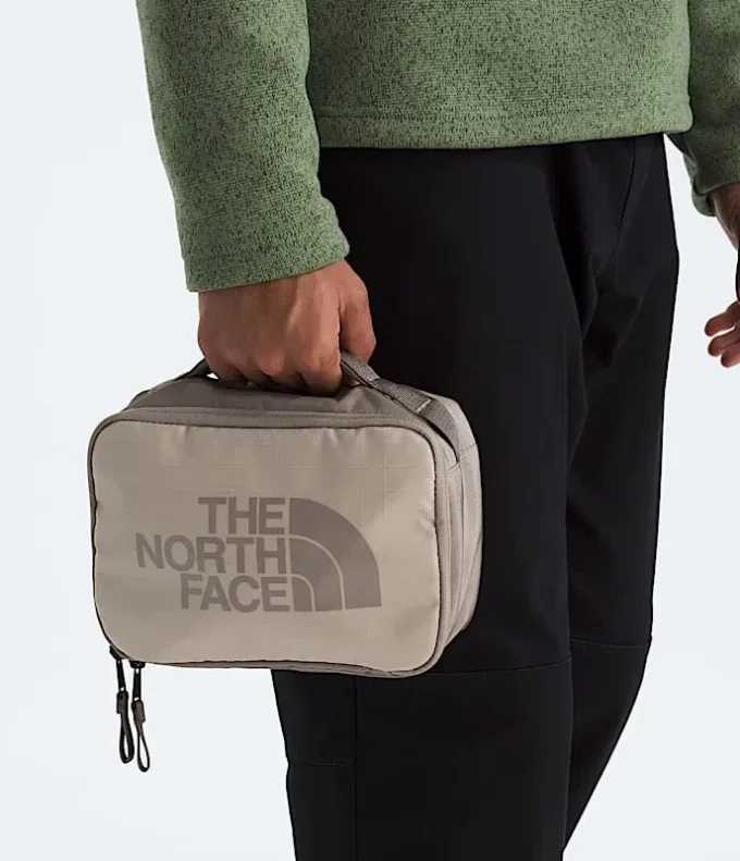 Base Camp Voyager Toiletry Kit