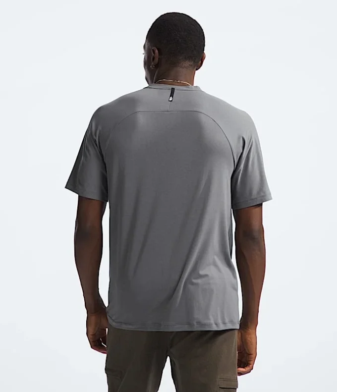 Men’s Dune Sky Short-Sleeve Crew Men’s Dune Sky Short-Sleeve Crew