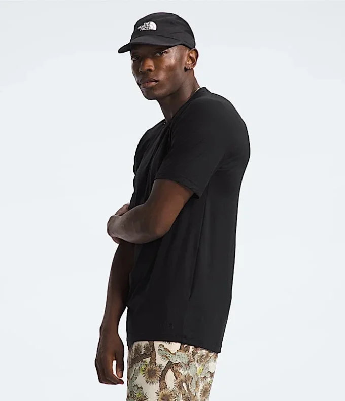 Men’s Dune Sky Short-Sleeve Crew Men’s Dune Sky Short-Sleeve Crew