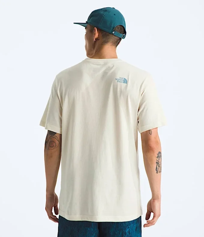 Men’s Evolution Mtn Base Short-Sleeve Tee—Graphic Men’s Evolution Mtn Base Short-Sleeve Tee—Graphic