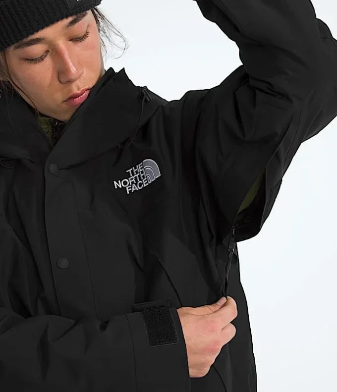 Men’s GORE-TEX® Mountain Jacket Men’s GORE-TEX® Mountain Jacket