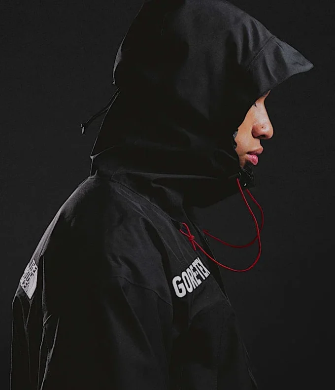 Men’s GORE-TEX® Mountain Jacket Men’s GORE-TEX® Mountain Jacket