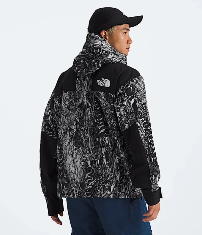 Men’s GORE-TEX® Mountain Jacket Men’s GORE-TEX® Mountain Jacket