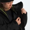 Men’s GORE-TEX® Mountain Jacket Men’s GORE-TEX® Mountain Jacket