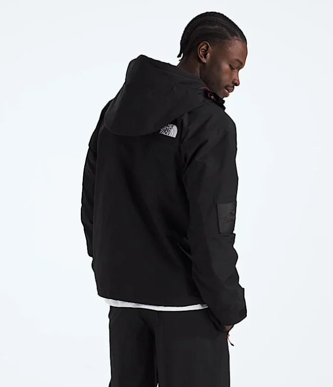 Men’s GORE-TEX® Mountain Jacket Men’s GORE-TEX® Mountain Jacket