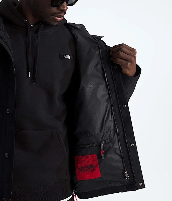 Men’s GORE-TEX® Mountain Jacket Men’s GORE-TEX® Mountain Jacket