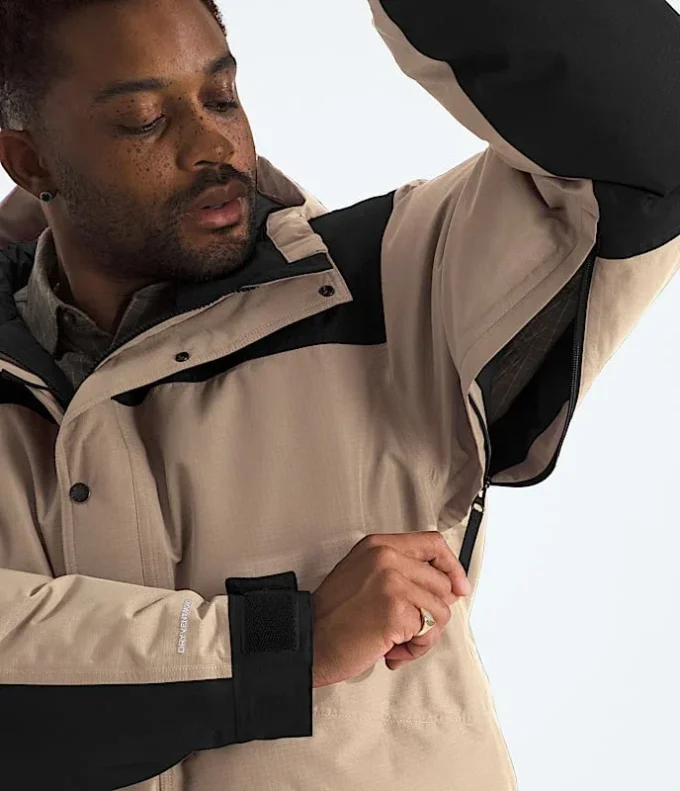 Men’s Mountain Down Jacket Men’s Mountain Down Jacket