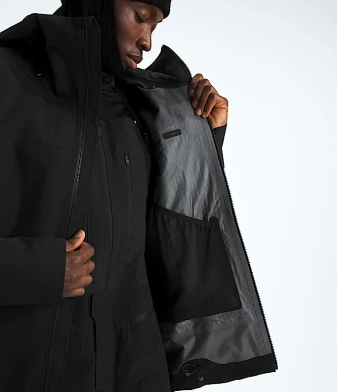 Men’s Summit Series Eastwall GORE-TEX® Jacket Men’s Summit Series Eastwall GORE-TEX® Jacket