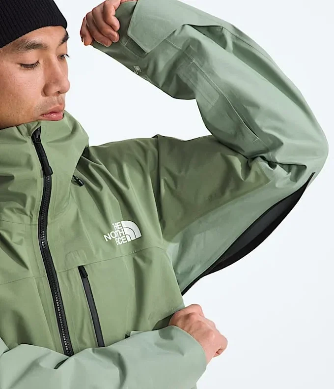 Men’s Summit Series Eastwall GORE-TEX® Jacket Men’s Summit Series Eastwall GORE-TEX® Jacket