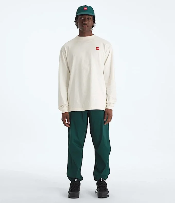 Men’s TNF™ Red Box Long-Sleeve Tee Men’s TNF™ Red Box Long-Sleeve Tee