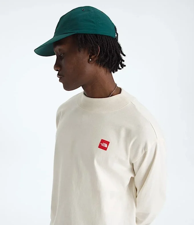Men’s TNF™ Red Box Long-Sleeve Tee Men’s TNF™ Red Box Long-Sleeve Tee