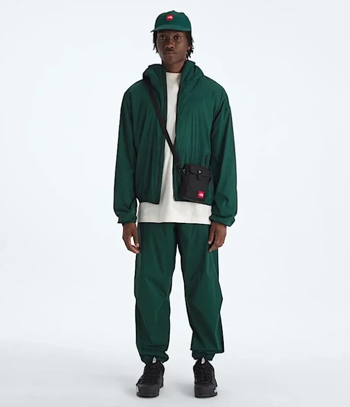 Men’s TNF™ Red Box Packable Hooded Wind Jacket Men’s TNF™ Red Box Packable Hooded Wind Jacket