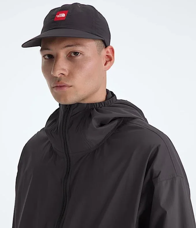 Men’s TNF™ Red Box Packable Hooded Wind Jacket Men’s TNF™ Red Box Packable Hooded Wind Jacket