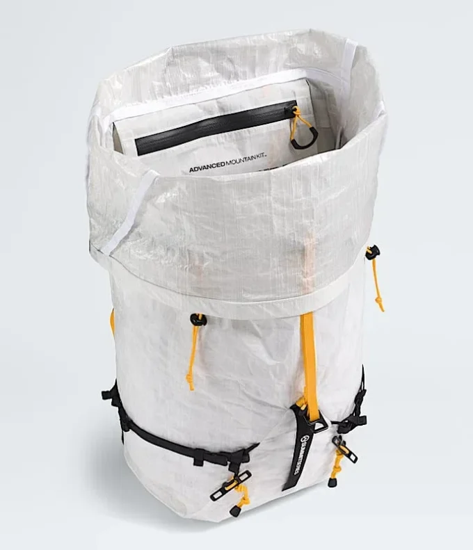 Summit Series Advanced Mountain Kit 25L Pack Summit Series Advanced Mountain Kit 25L Pack