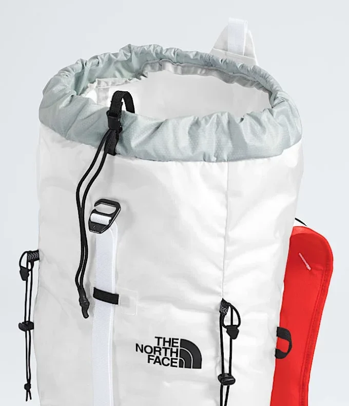 Summit Series Verto 18 Backpack Summit Series Verto 18 Backpack