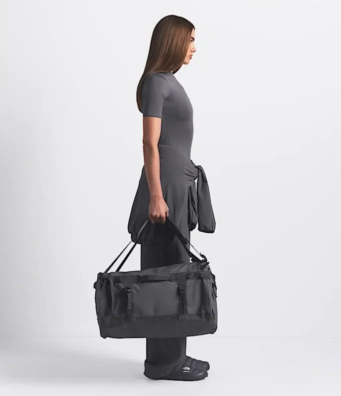 The North Face X SKIMS Base Camp Duffel – Small The North Face X SKIMS Base Camp Duffel – Small