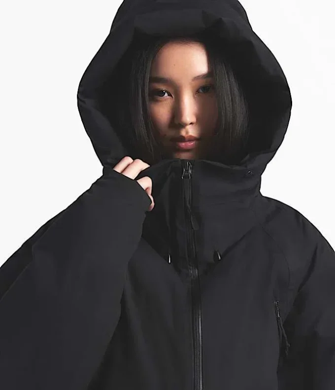 The North Face X SKIMS Women’s Insulated Shell Jacket The North Face X SKIMS Women’s Insulated Shell Jacket