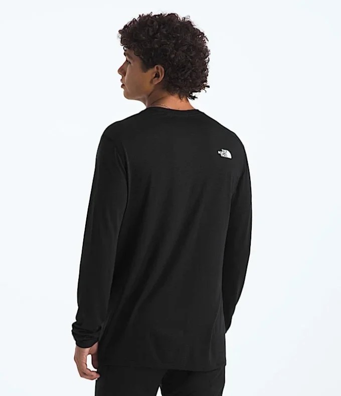 TNF X Smartwool Men’s Merino Blend 150 Long-Sleeve Crew TNF X Smartwool Men’s Merino Blend 150 Long-Sleeve Crew