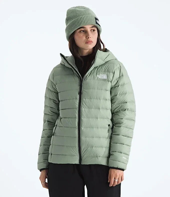 Women’s Classic Down Hooded Jacket Women’s Classic Down Hooded Jacket