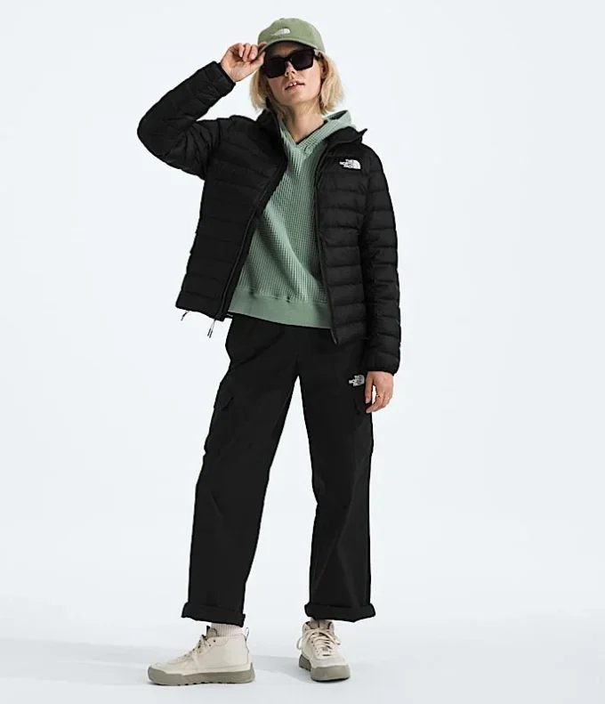 Women’s Classic Down Hooded Jacket Women’s Classic Down Hooded Jacket