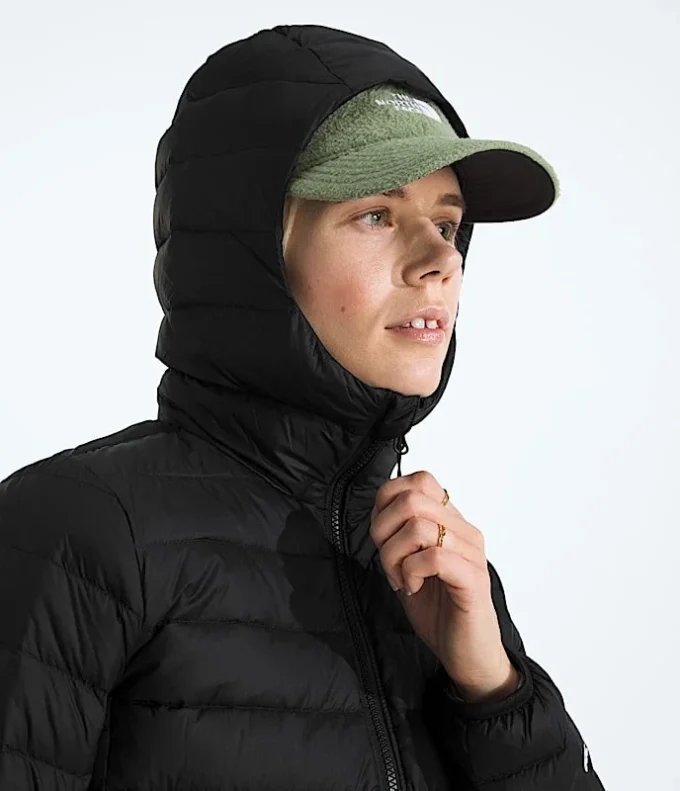 Women’s Classic Down Hooded Jacket Women’s Classic Down Hooded Jacket