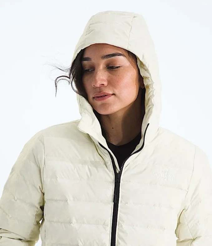 Women’s Classic Down Hooded Jacket Women’s Classic Down Hooded Jacket