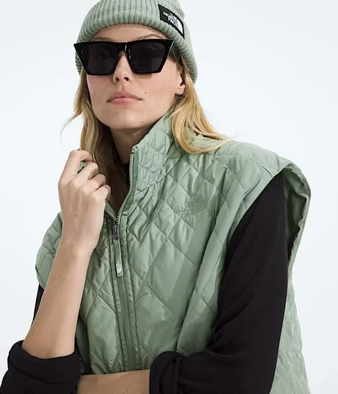 Women’s Diamond Peak Insulated Vest Women’s Diamond Peak Insulated Vest