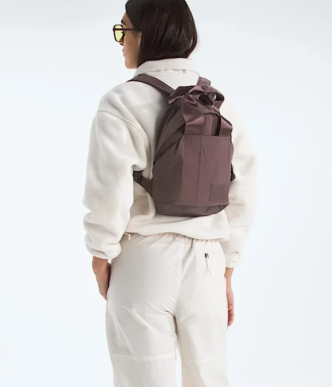 Women’s Never Stop Mini Backpack Women’s Never Stop Mini Backpack