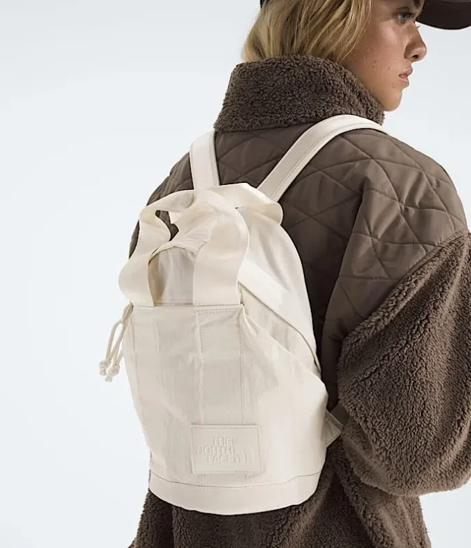 Women’s Never Stop Mini Backpack Women’s Never Stop Mini Backpack