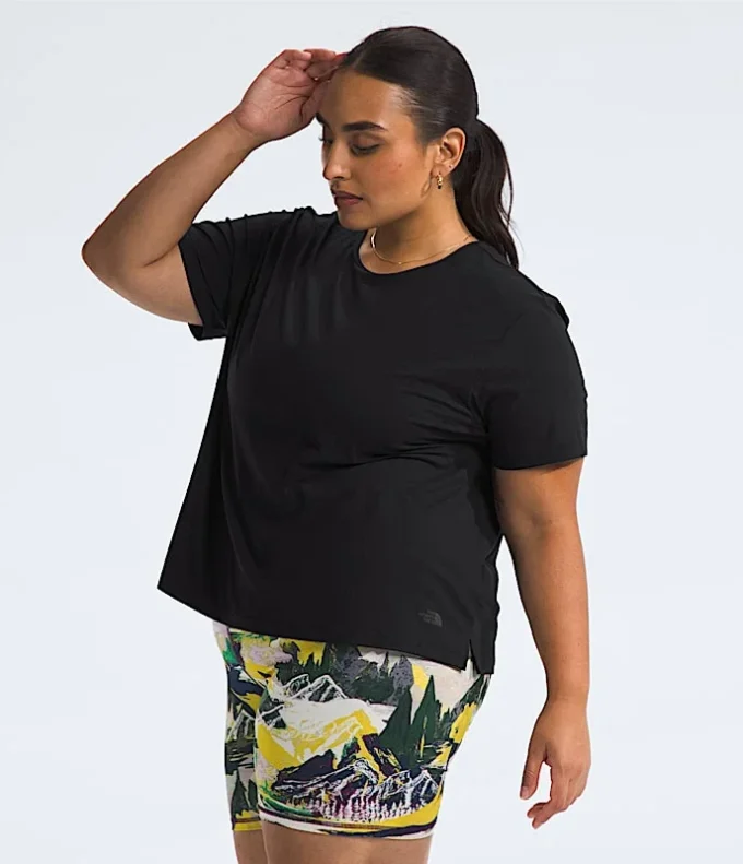 Women’s Plus Dune Sky Short-Sleeve Women’s Plus Dune Sky Short-Sleeve