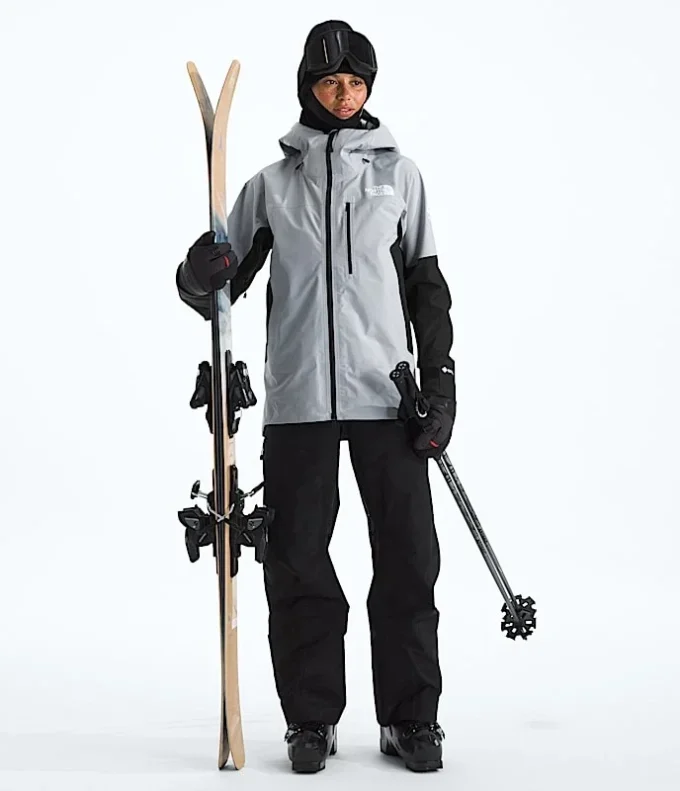 Women’s Summit Series Eastwall GORE-TEX® Jacket Women’s Summit Series Eastwall GORE-TEX® Jacket