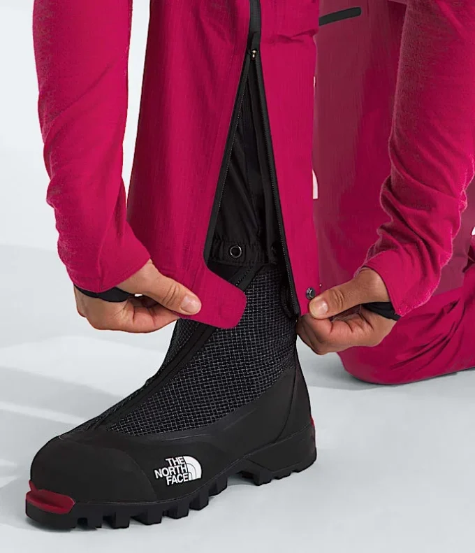 Women’s Summit Series FUTURELIGHT™ AMK Climb Pants Women’s Summit Series FUTURELIGHT™ AMK Climb Pants