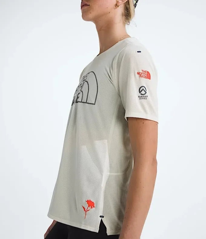 Women’s Summit Series High Trail Short-Sleeve—Graphic Women’s Summit Series High Trail Short-Sleeve—Graphic