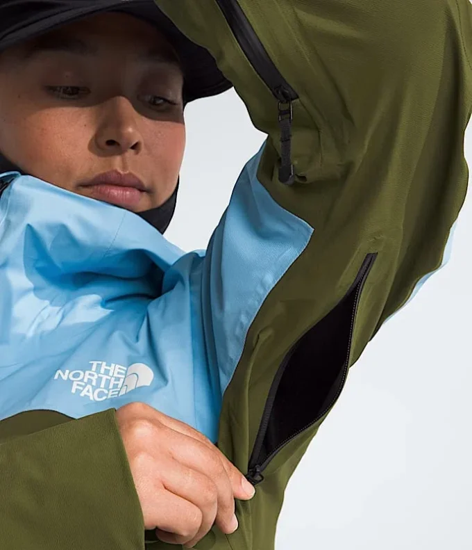 Women’s Summit Series Stimson FUTURELIGHT™ Jacket Women’s Summit Series Stimson FUTURELIGHT™ Jacket
