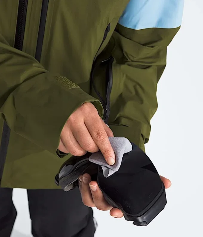 Women’s Summit Series Stimson FUTURELIGHT™ Jacket Women’s Summit Series Stimson FUTURELIGHT™ Jacket