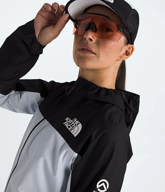 Women’s Summit Series Superior FUTURELIGHT™ Jacket Women’s Summit Series Superior FUTURELIGHT™ Jacket