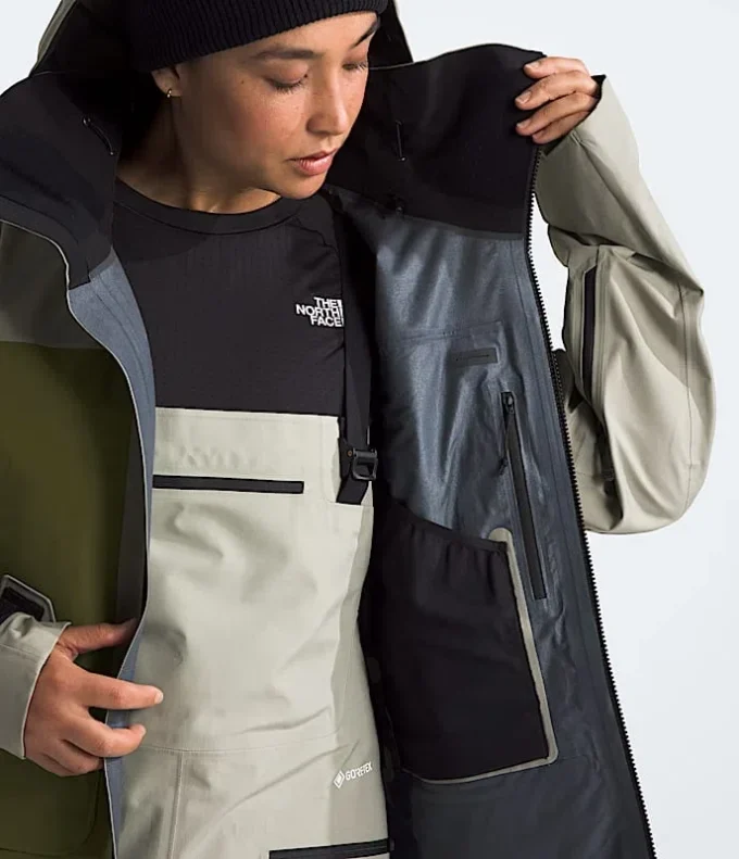 Women’s Summit Series Verbier GORE-TEX® Jacket Women’s Summit Series Verbier GORE-TEX® Jacket