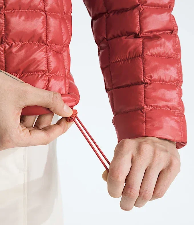 Women’s THERMOBALL™ Hooded Jacket Women’s THERMOBALL™ Hooded Jacket
