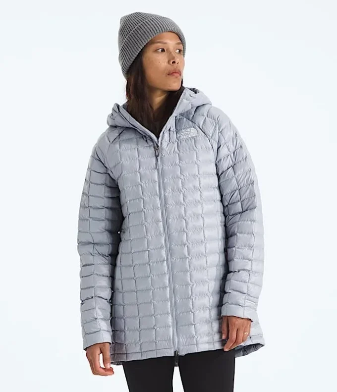 Women’s THERMOBALL™ Hooded Parka Women’s THERMOBALL™ Hooded Parka