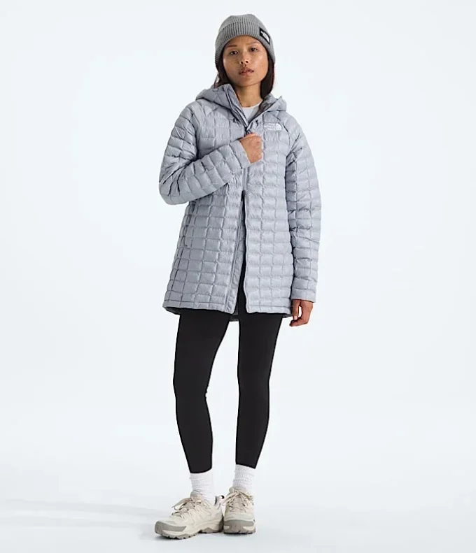 Women’s THERMOBALL™ Hooded Parka Women’s THERMOBALL™ Hooded Parka