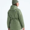 Women’s THERMOBALL™ Hooded Parka Women’s THERMOBALL™ Hooded Parka