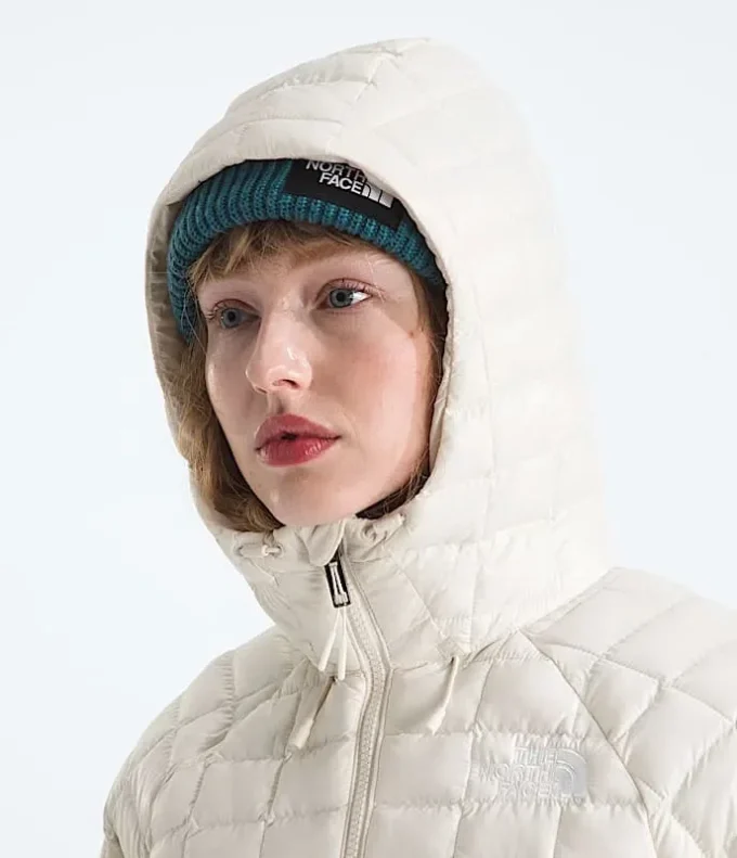 Women’s THERMOBALL™ Hooded Parka Women’s THERMOBALL™ Hooded Parka