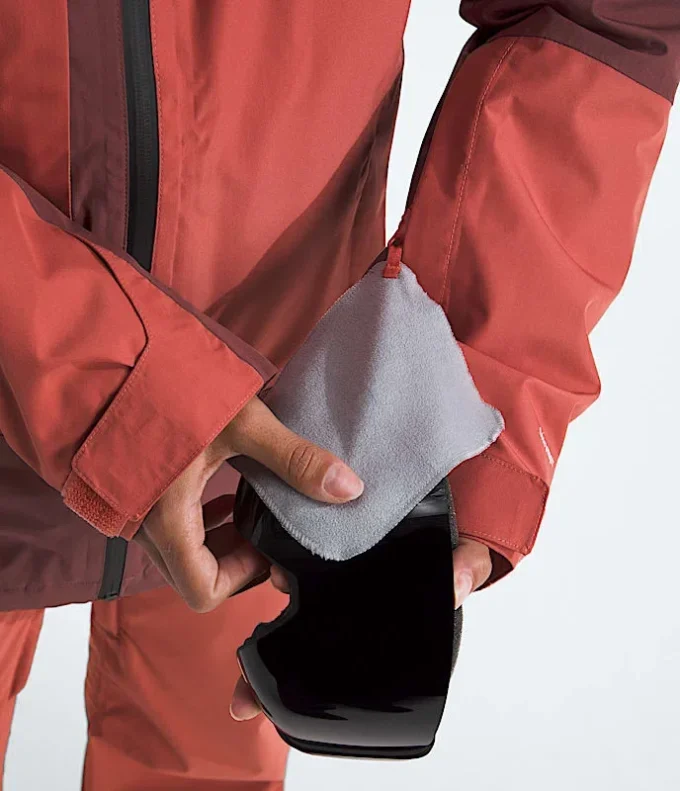 Women’s THERMOBALL™ Snow Triclimate™ Jacket Women’s THERMOBALL™ Snow Triclimate™ Jacket