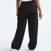 Women’s TNF™ Easy Wind Pants Women’s TNF™ Easy Wind Pants