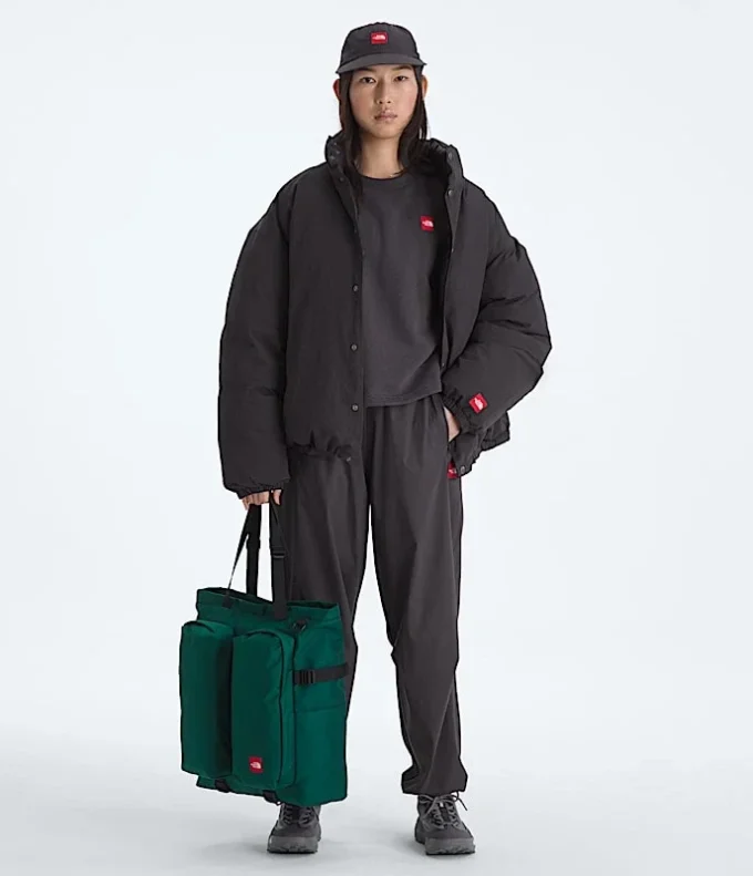 Women’s TNF™ Red Box Crew Women’s TNF™ Red Box Crew