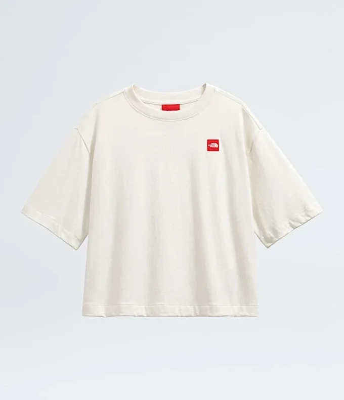 Women’s TNF™ Red Box Short-Sleeve Boxy Tee Women’s TNF™ Red Box Short-Sleeve Boxy Tee